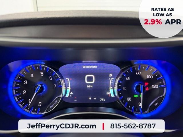 2027 Chrysler Pacifica PACIFICA SELECT