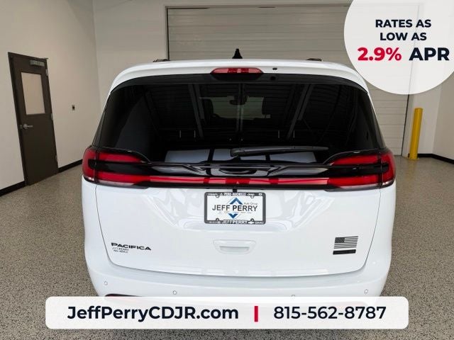 2027 Chrysler Pacifica PACIFICA SELECT