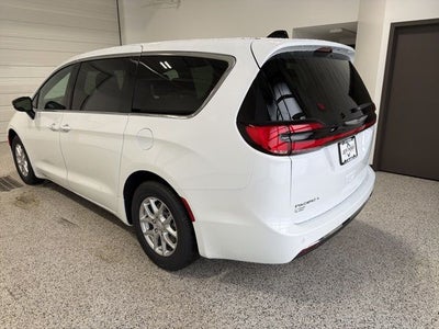 2026 Chrysler Pacifica PACIFICA SELECT