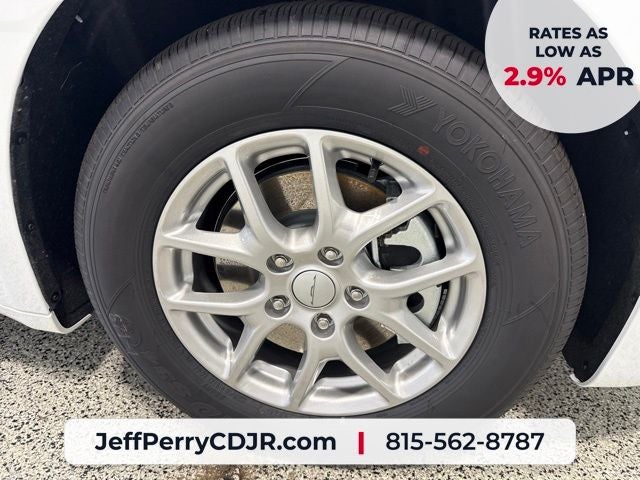 2027 Chrysler Pacifica PACIFICA SELECT