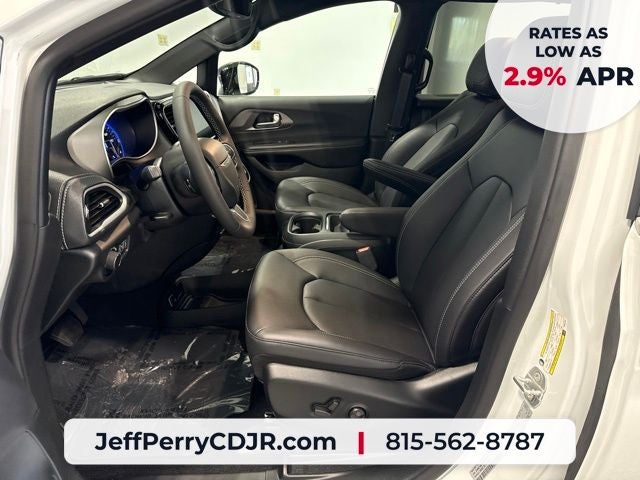 2027 Chrysler Pacifica PACIFICA SELECT