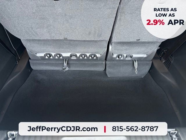 2027 Chrysler Pacifica PACIFICA SELECT