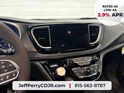 2027 Chrysler Pacifica PACIFICA SELECT
