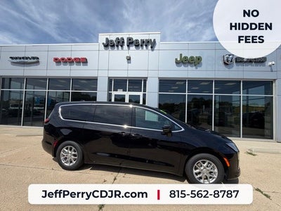2027 Chrysler Pacifica PACIFICA SELECT