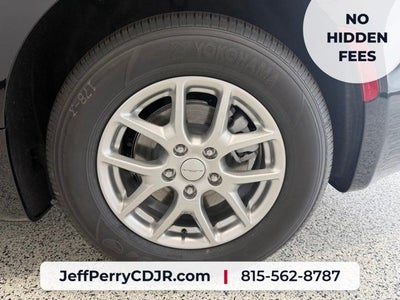 2027 Chrysler Pacifica PACIFICA SELECT