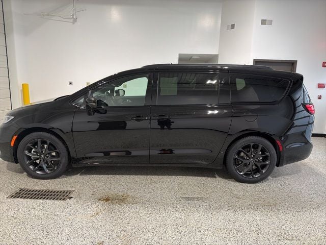 2026 Chrysler Pacifica PACIFICA LIMITED