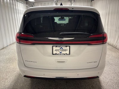 2024 Chrysler Pacifica Limited