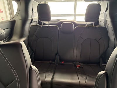 2026 Chrysler Pacifica PACIFICA SELECT AWD