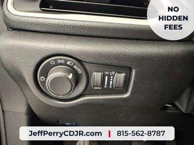 2027 Chrysler Pacifica PACIFICA SELECT AWD