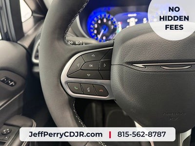2027 Chrysler Pacifica PACIFICA SELECT AWD