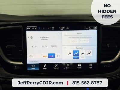 2027 Chrysler Pacifica PACIFICA SELECT AWD