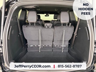 2027 Chrysler Pacifica PACIFICA SELECT AWD