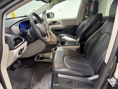 2023 Chrysler Pacifica Touring L AWD