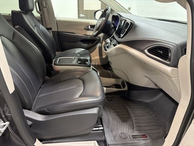 2023 Chrysler Pacifica Touring L AWD