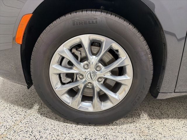 2023 Chrysler Pacifica Touring L AWD