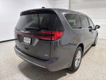 2023 Chrysler Pacifica Touring L AWD