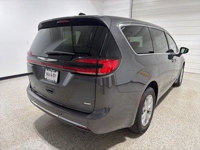 2023 Chrysler Pacifica Touring L AWD
