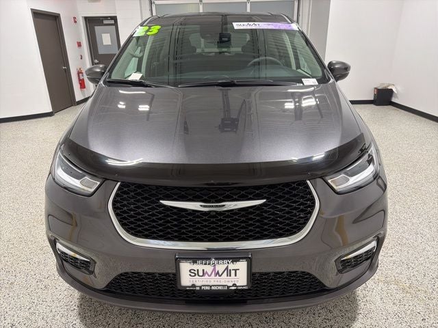 2023 Chrysler Pacifica Touring L AWD