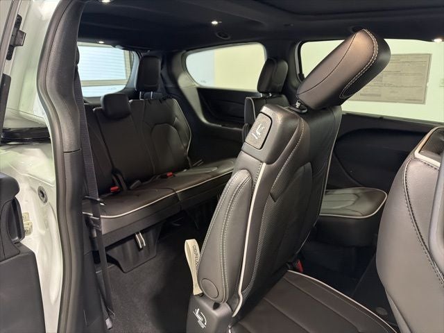 2026 Chrysler Pacifica PACIFICA LIMITED AWD