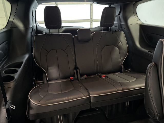 2026 Chrysler Pacifica PACIFICA LIMITED AWD