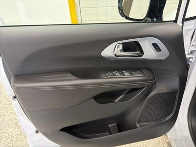 2026 Chrysler Pacifica PACIFICA LIMITED AWD