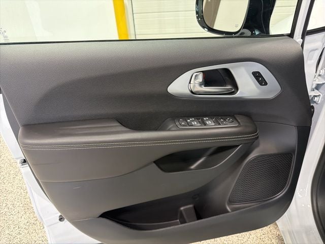 2026 Chrysler Pacifica PACIFICA LIMITED AWD