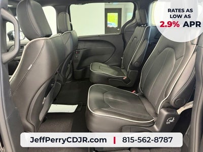 2027 Chrysler Pacifica PACIFICA LIMITED AWD