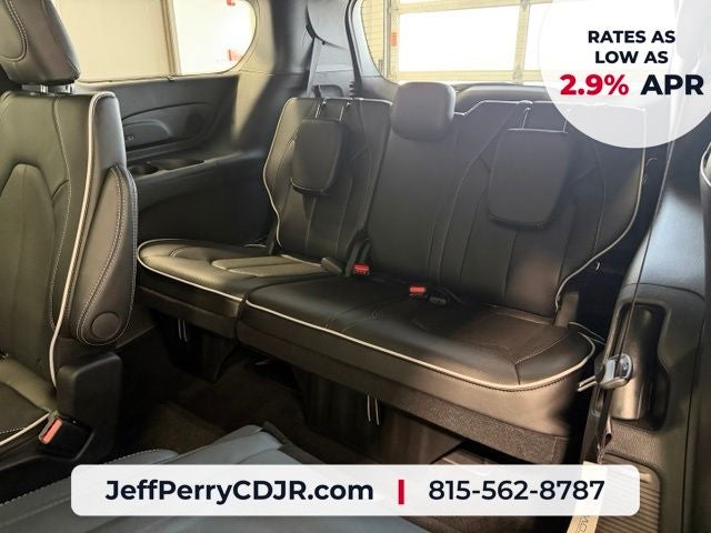 2027 Chrysler Pacifica PACIFICA LIMITED AWD
