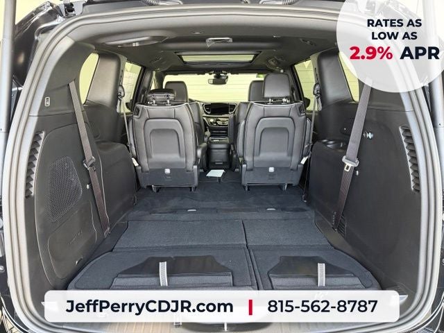 2027 Chrysler Pacifica PACIFICA LIMITED AWD