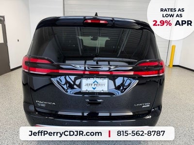 2027 Chrysler Pacifica PACIFICA LIMITED AWD