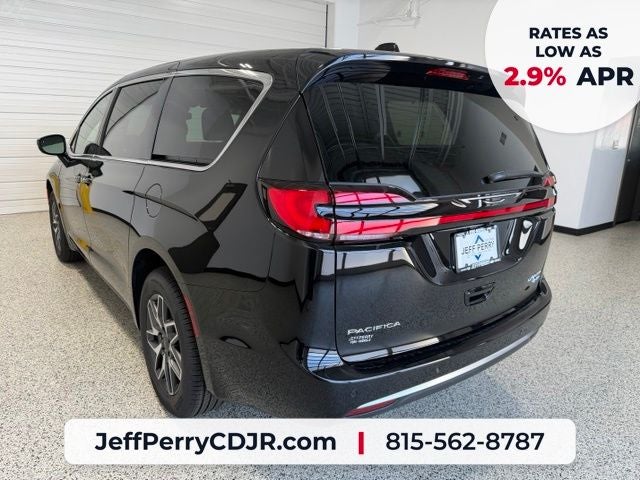 2027 Chrysler Pacifica PACIFICA LIMITED AWD