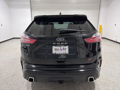 2022 Ford Edge ST
