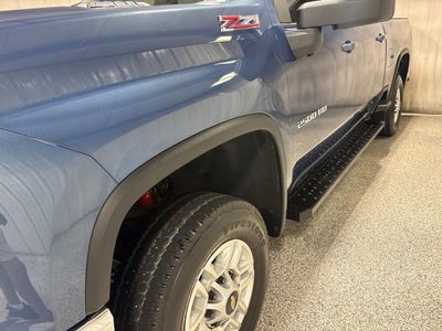 2025 Chevrolet Silverado 2500HD 4WD Crew Cab Standard Bed LT