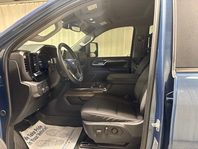 2025 Chevrolet Silverado 2500HD 4WD Crew Cab Standard Bed LT