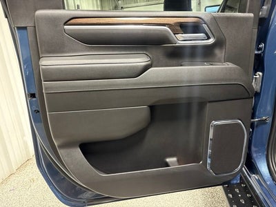2025 Chevrolet Silverado 2500HD 4WD Crew Cab Standard Bed LT