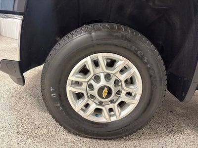2025 Chevrolet Silverado 2500HD 4WD Crew Cab Standard Bed LT