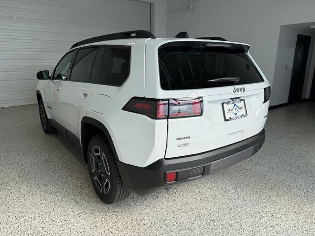 2026 Jeep Cherokee CHEROKEE LAREDO 4X4