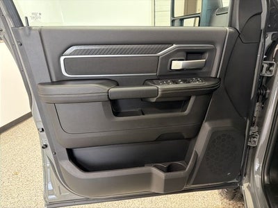 2026 RAM Ram 3500 RAM 3500 BIG HORN CREW CAB 4X4 8' BOX