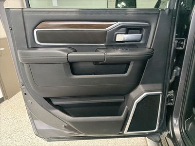 2024 RAM 2500 Laramie Crew Cab 4x4 6'4' Box