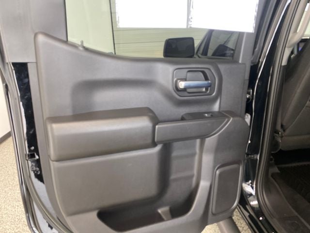 2023 Chevrolet Silverado 1500 4WD Crew Cab Short Bed Custom Trail Boss