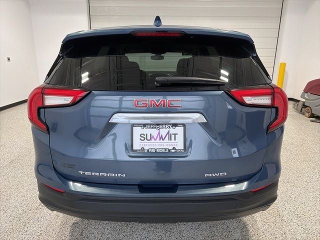 2024 GMC Terrain AWD SLE