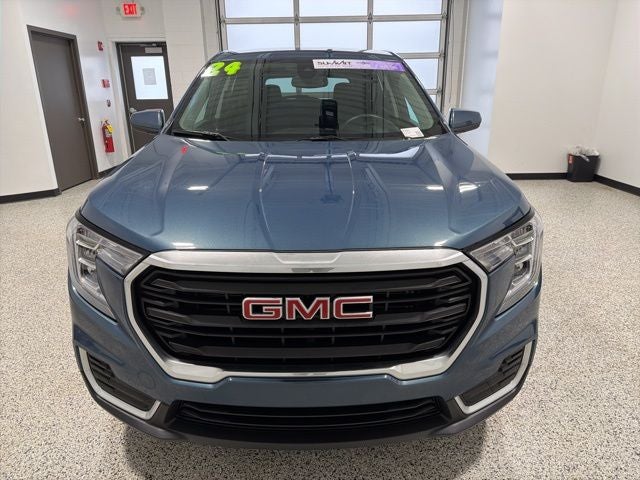 2024 GMC Terrain AWD SLE