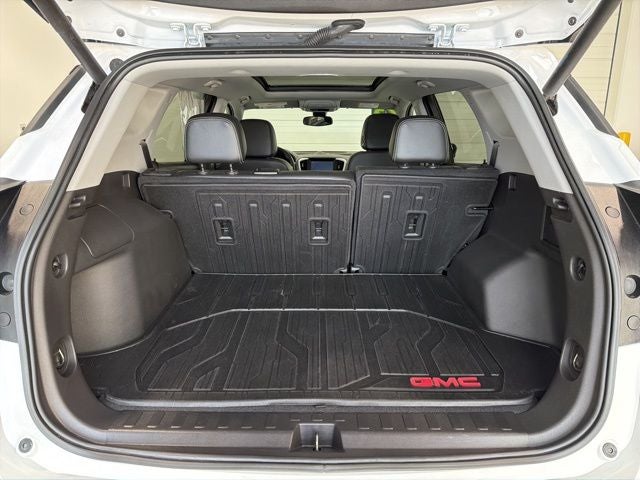 2023 GMC Terrain AWD SLT