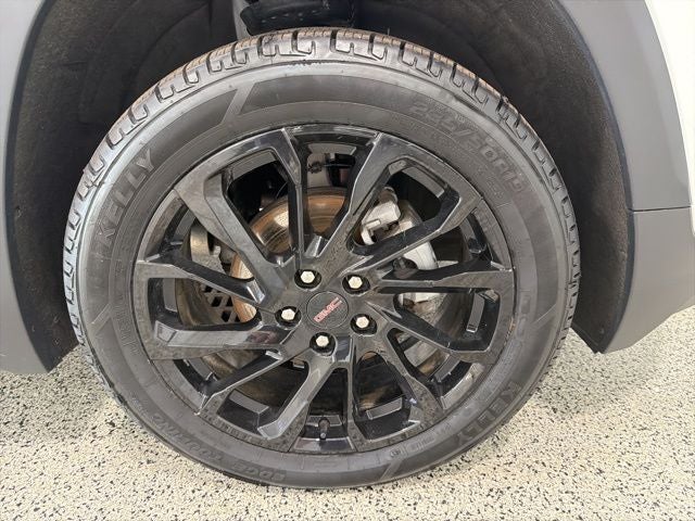 2023 GMC Terrain AWD SLT