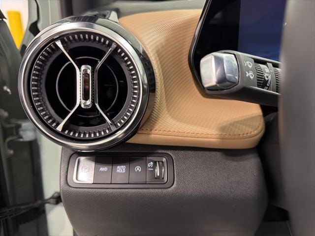 2025 Chevrolet Equinox AWD ACTIV