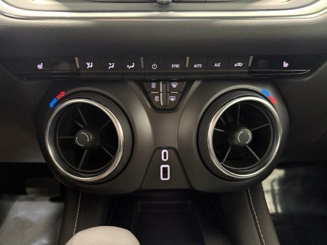 2023 Chevrolet Blazer AWD 2LT