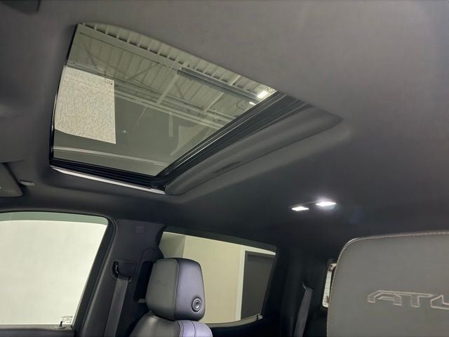 2021 GMC Sierra 1500 4WD Crew Cab Short Box AT4