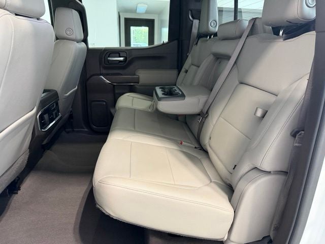 2021 GMC Sierra 1500 4WD Crew Cab Short Box SLT