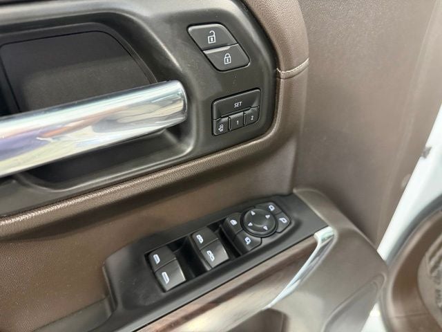 2021 GMC Sierra 1500 4WD Crew Cab Short Box SLT