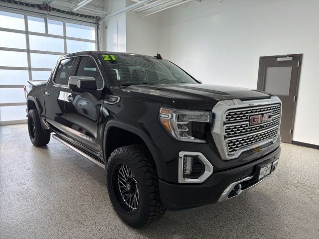 2021 GMC Sierra 1500 4WD Crew Cab Short Box Denali
